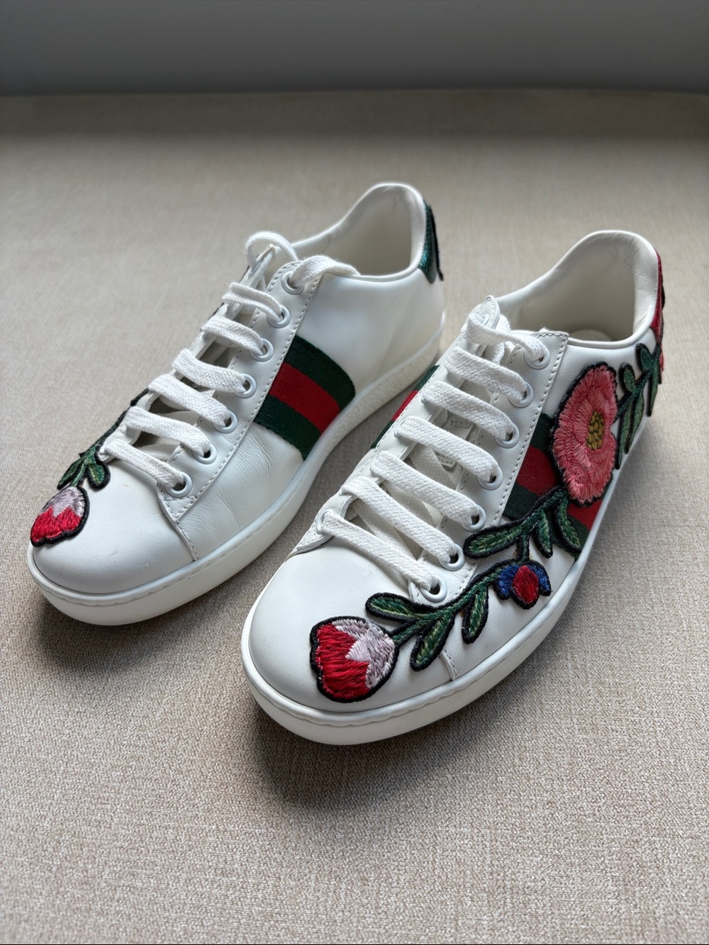 Gucci White Leather Sneakers with Red & Green Floral Embroidery